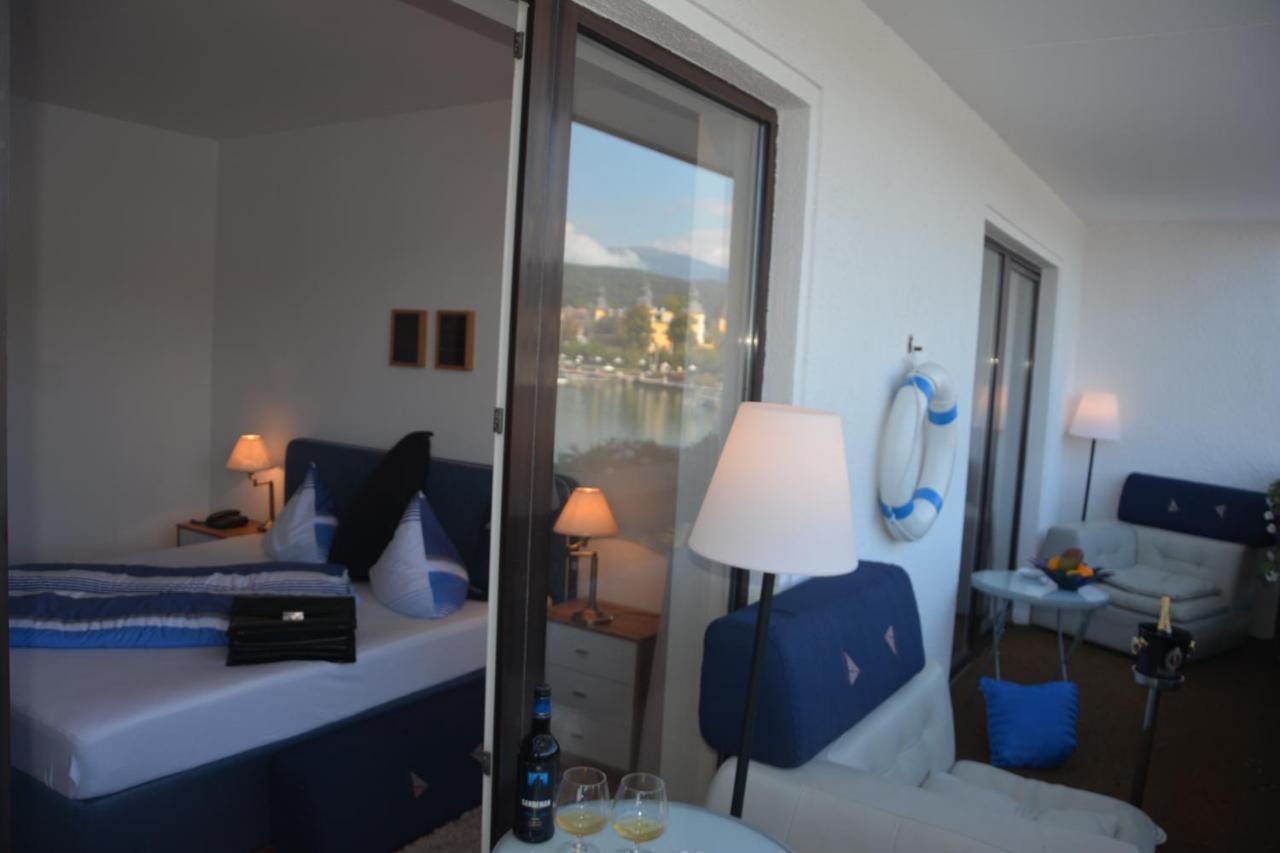 Hotel-restaurant 